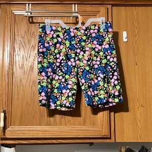 No Boundaries Floral Patterned Shorts High Waisted Single Pocket Size L